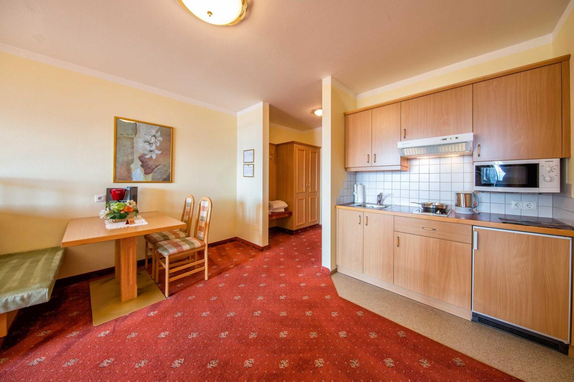 Residence Rossboden Mit Hallenbad Verano Стая снимка